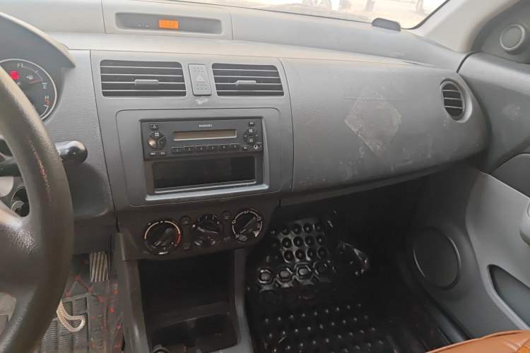 Used Suzuki Swift 2013 1.3L Manual Value Edition
