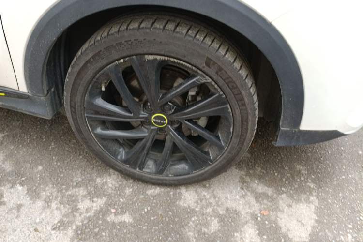 Used Roewe RX5 New Energy 2020 ePLUS National Trend Ronglin Luxury Edition Right Front Wheel Hub
