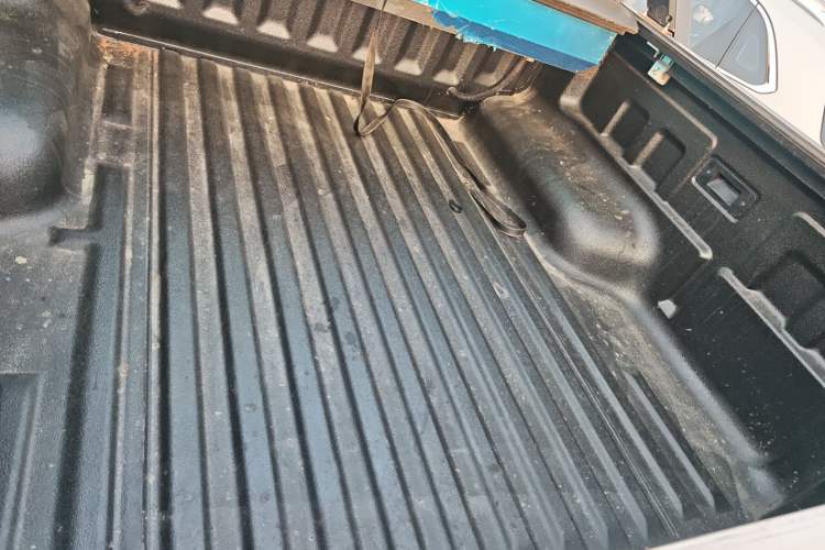 Used JMC DaDao 2023 Fly-Jiang 2.3T Gasoline Automatic 4x4 Boundaryless Model
