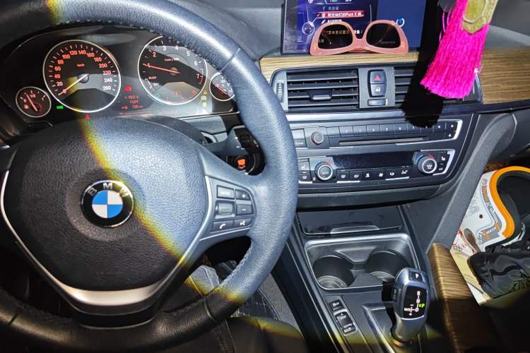 Used BMW 3 Series GT 2014 320i Design Package Model