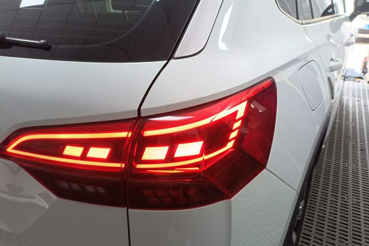 Used Volkswagen Tayron 2021 330TSI Two-Wheel-Drive 3rd Anniversary Limited Edition