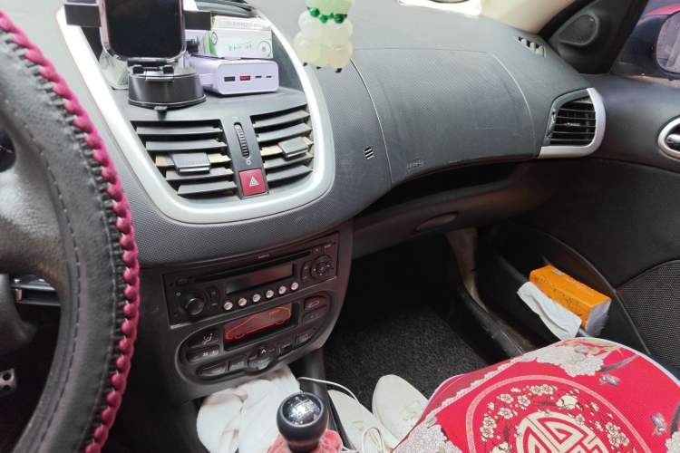 Used Peugeot 207 2010 Hatchback 1.4L Manual Yule Edition Audio And AC Panel