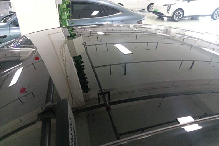 Used Geely Galaxy 8 2025 130km EM-P Starship Edition
