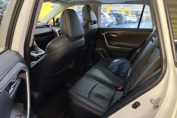 Used Toyota Wildlander 2020 2.0L CVT Two-Wheel Drive Prestige Edition
