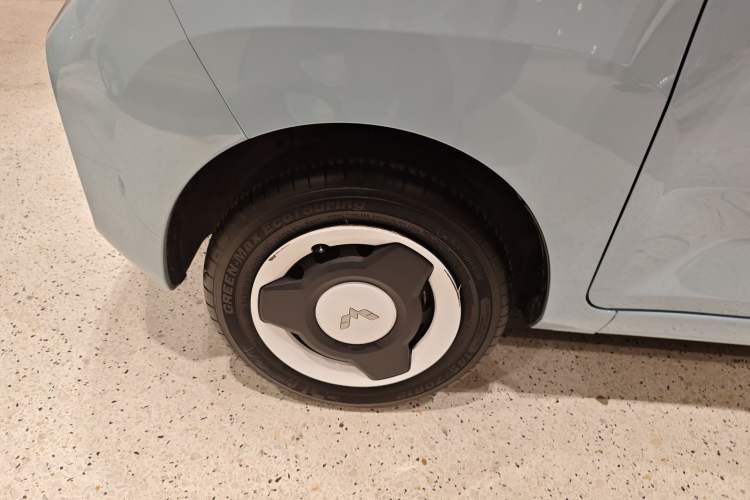 Used Wuling Hongguang MINIEV 2022 Easy Version Lithium Iron Phosphate