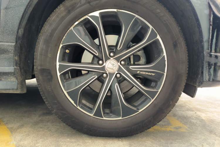 Used Honda Avancier 2017 240TURBO Two-Wheel Drive Comfort Version Right Front Wheel Hub