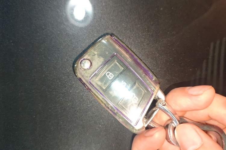 Used Volkswagen Tayron 2022 280TSI Two-Wheel Drive Luxury Smart Connectivity Version
