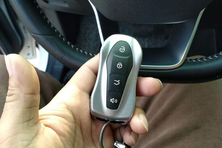 Used Geely Auto Emgrand X7 Sport 2020 1.8TD DCT ZhiZun PRO Vehicle Key