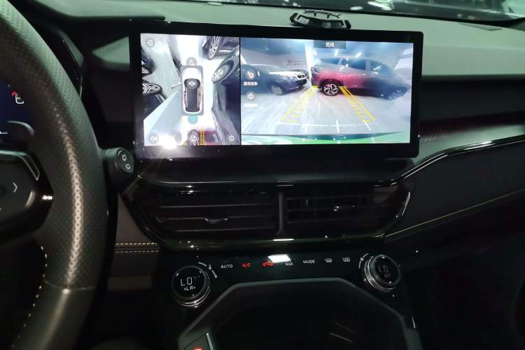 Used Lynk & Co 06 2023 Remix 1.5T Hero