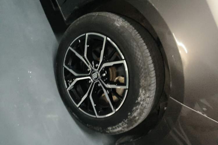 Used Buick GL8 2015 2.4L Luxury Business Premium Edition