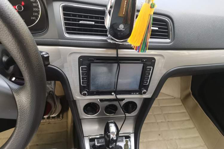 Used Volkswagen Lavida 2013 Restyled Classic 1.6L Automatic Comfort Edition
