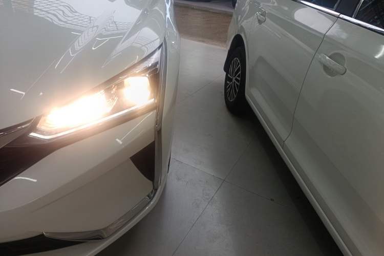 Used Dongfeng Aeolus Yixuan 2020 230T Automatic Advanced Edition
