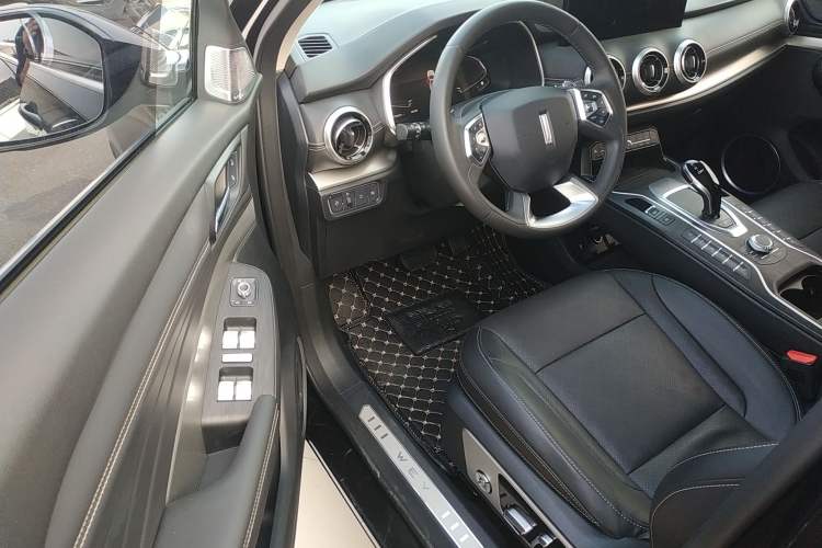 Used Wey VV6 2021 2.0T Two-Wheel Drive Smart Plus