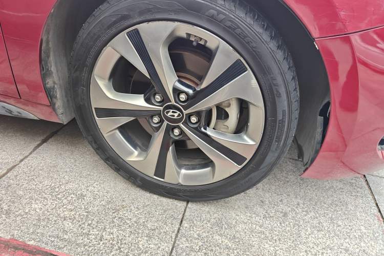 Used Hyundai Lafesta 2019 280TGDi Sport Edition China V Standard Right Front Wheel Hub