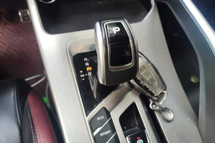 Used Geely Auto Coolray 2020 PRO 260T DCT Light Knight BSG