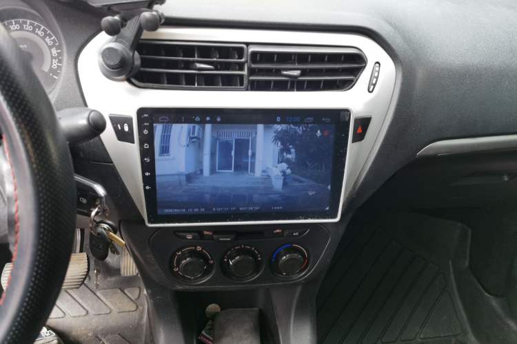 Used Peugeot 301 2014 1.6L Manual Comfort Edition
