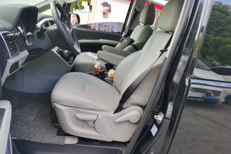 Used JAC Refine M4 2016 2.0L Manual Luxury Smart Version Driver Seat