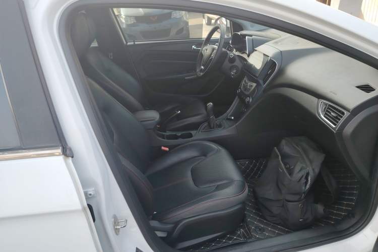 Used Chery Arrizo 5 2016 1.5L Manual Lingchao Edition