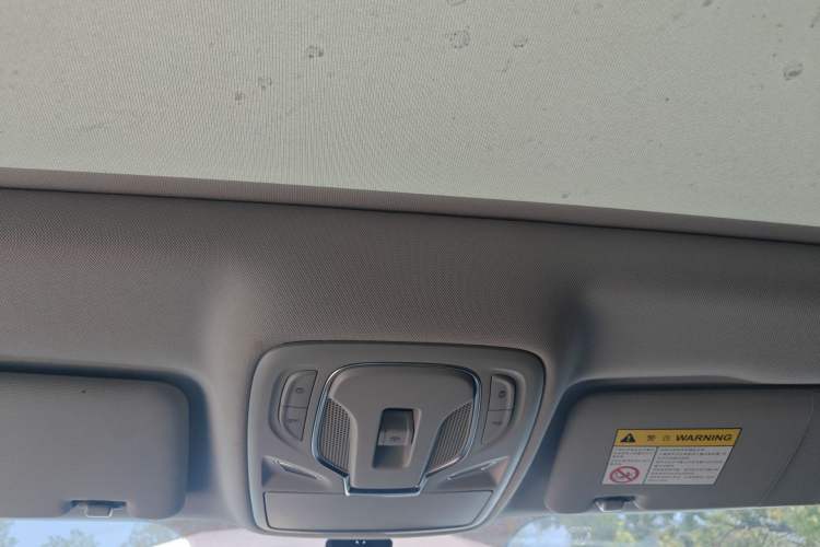 Used Roewe i6 MAX New Energy 2021 EV 500 Skyroof Deluxe Edition Headliner