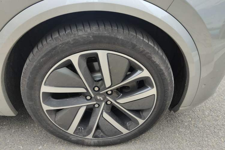 Used Li Auto L9 2022 Max model
