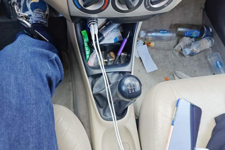 Used Toyota Vios 2006 1.3L GL Special Edition MT VVT-i Gear Lever