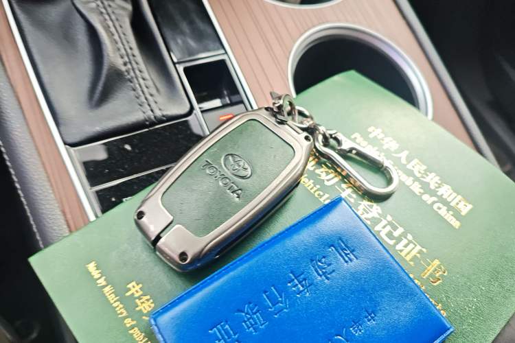 Used Toyota SIENNA 2021 2.5L Hybrid Comfort Edition