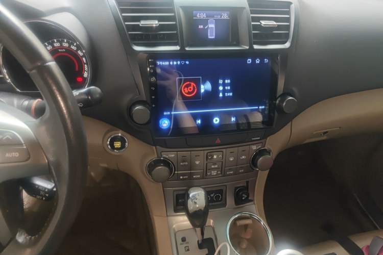 Used Toyota Highlander 2009 2.7L Two-Wheel Drive 7-Seater Luxury Edition Audio And AC Panel