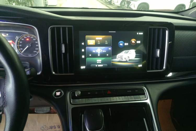 Used GAC Trumpchi M8 2021 Revised Version Lingxiu Series 390T Luxury Edition
