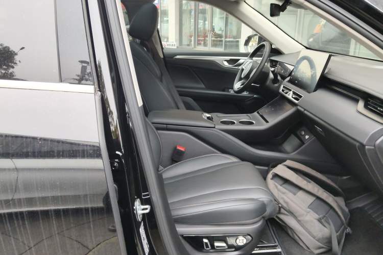 Used Wey Mocha New Energy 2024 Hi4 Four-Wheel Drive Long-Range Version
