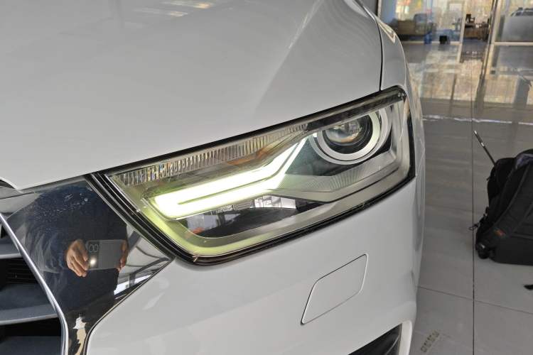 Used Audi Q3 2016 30 TFSI Fashion Model
