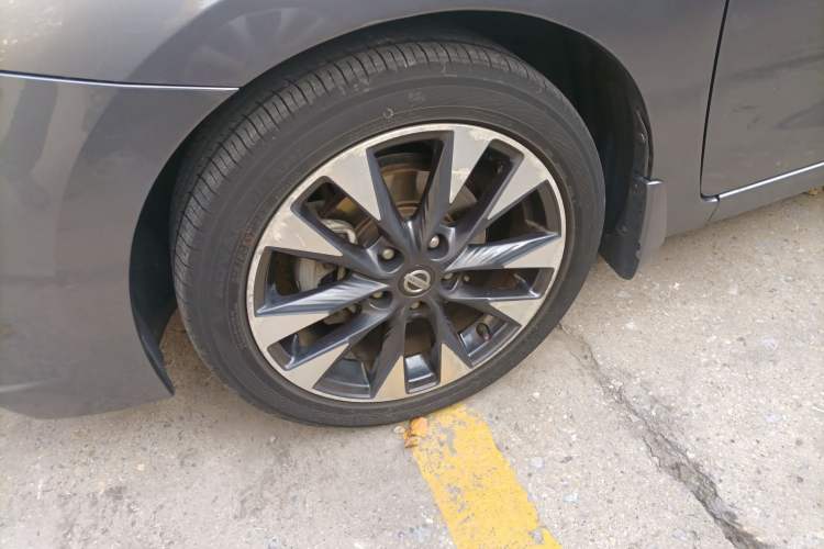 Used Nissan Lannia 2016 1.6L CVT Smart Cool Edition
