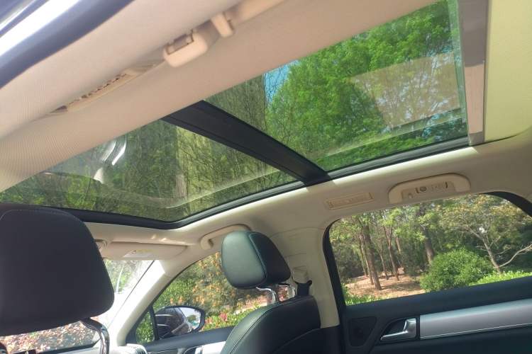 Used BYD Tang 2019 2.0T Automatic SmartConnect Luxury 7-Seater China VI Standard Headliner