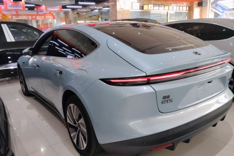 Used Nio ET5 2022 75 kWh