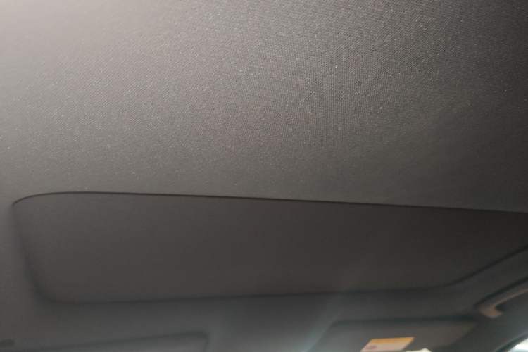 Used Li Auto L8 2023 Pro Model
