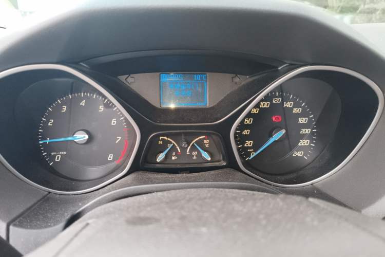 Used Ford Focus 2012 Sedan 1.6L Automatic Comfort Model
