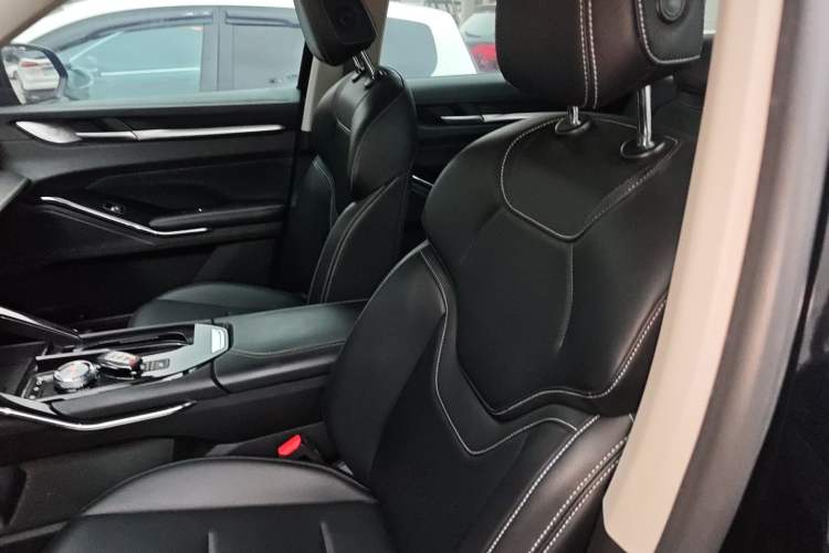 Used Haval H6 2021 3rd Generation 1.5T Automatic Two-Wheel Drive Pro
