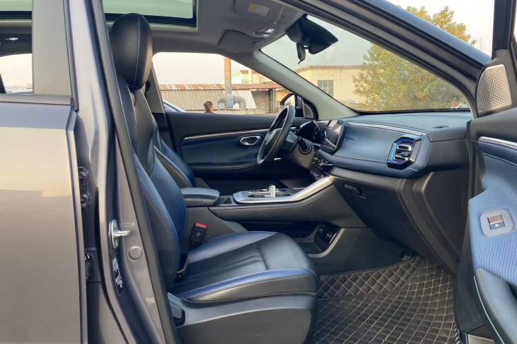 Used GAC Trumpchi GS3 2023 Shadow Speed 270T Dynamic Intelligence Edition