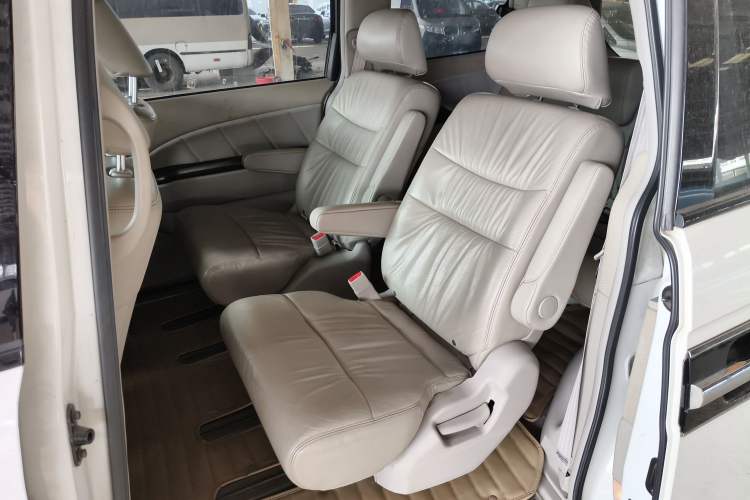 Used Honda Elysion 2012 2.4L VTi-S Prestige Edition
