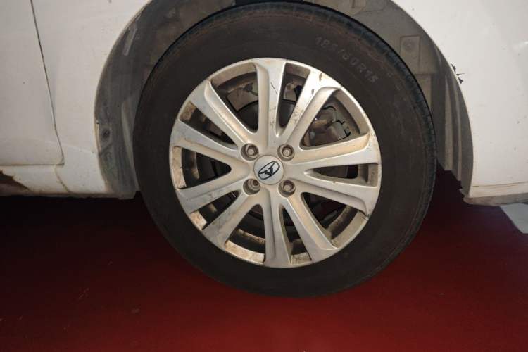 Used Cowin C3 2015 1.5L Manual Gold Diamond Edition