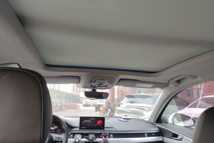 Used Audi A4L 2018 30th Anniversary Edition 40 TFSI Fashion Model Headliner