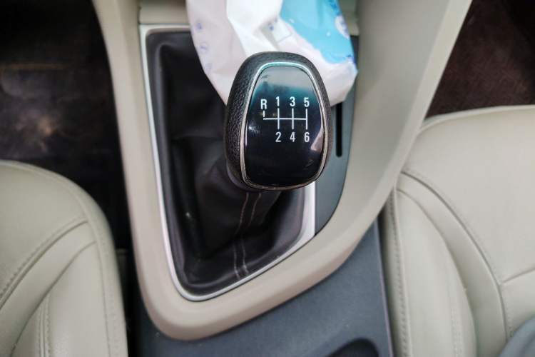 Used Buick GT 2018 15T Manual Elite Version China V Standard
