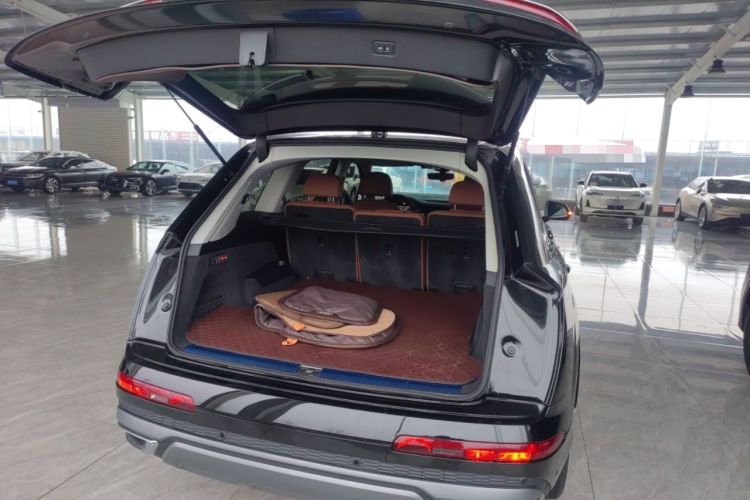 Used Audi Q7 2023 55 TFSI quattro S line Sport Edition