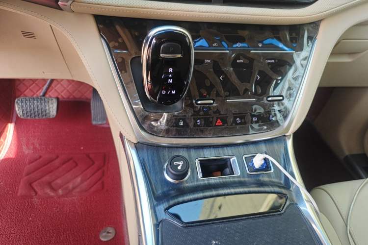 Used Buick GL8 2023 ES Lu Zun Deluxe Model