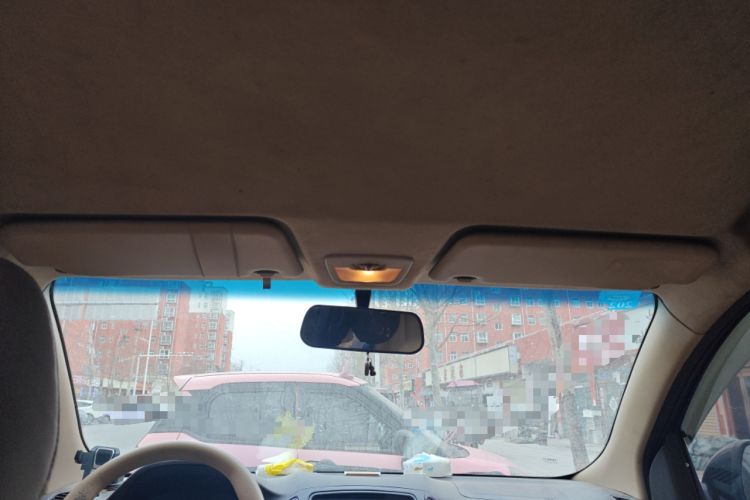 Used Baojun 730 2014 1.5L manual Comfort version 7 seats
