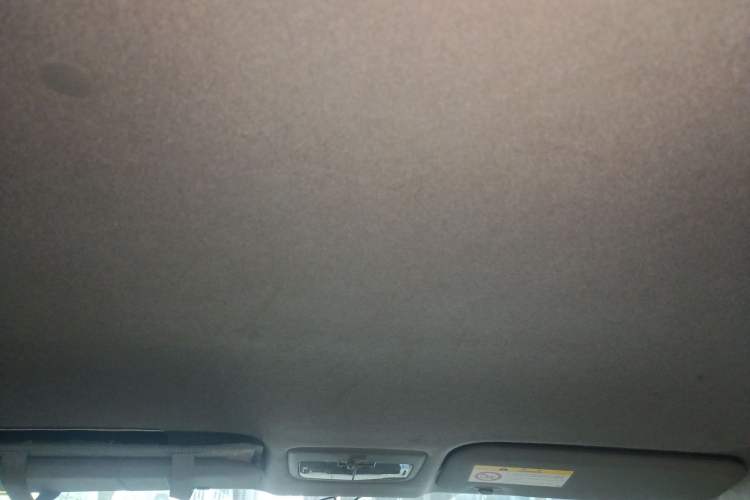 Used Toyota YARiS L Zhi Xuan 2015 1.5E Automatic Charm Edition