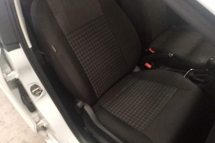 Used Volkswagen Polo 2018 1.5L Automatic Enjoyment Model
