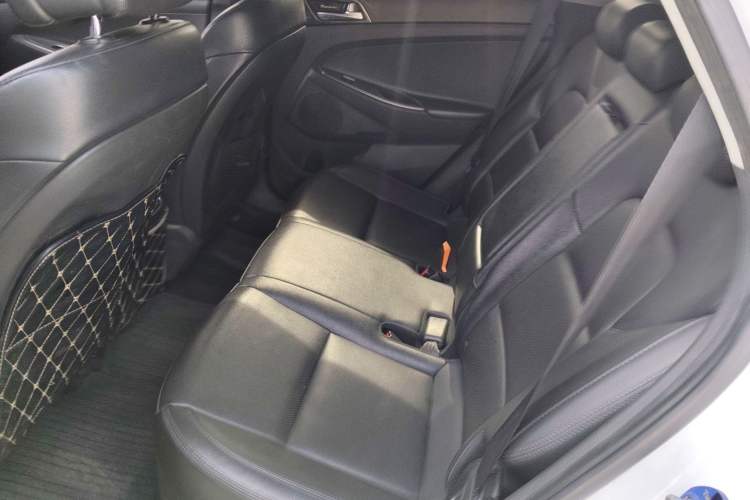 Used Hyundai Tucson 2015 1.6T Dual-Clutch Two-Wheel-Drive Smart Model