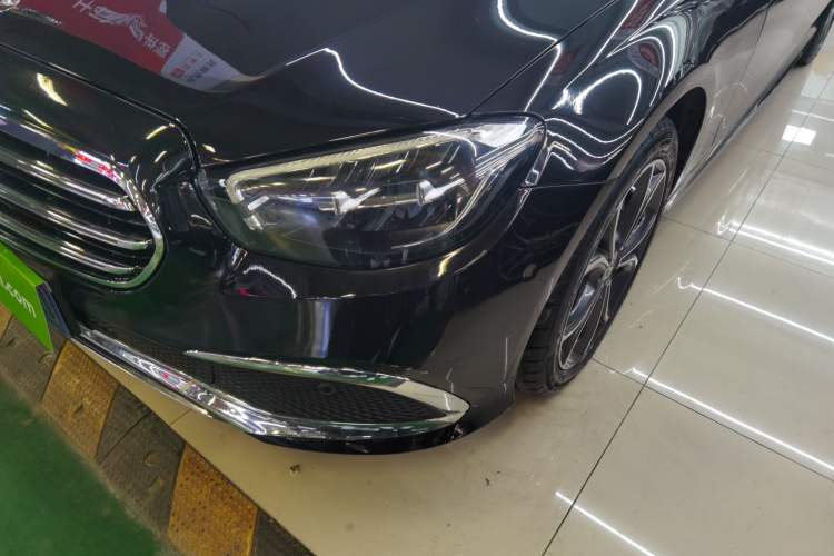 Used Mercedes-Benz E-Class 2021 E 300 L Sporty and Stylish Model
