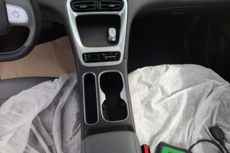 Used Geely Galaxy Geome 2026 Model 310km Dream Edition Gear Lever