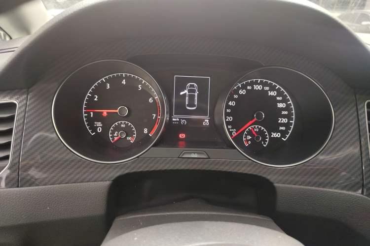 Used Volkswagen Golf Sportsvan 2016 230TSI Automatic Luxury Version